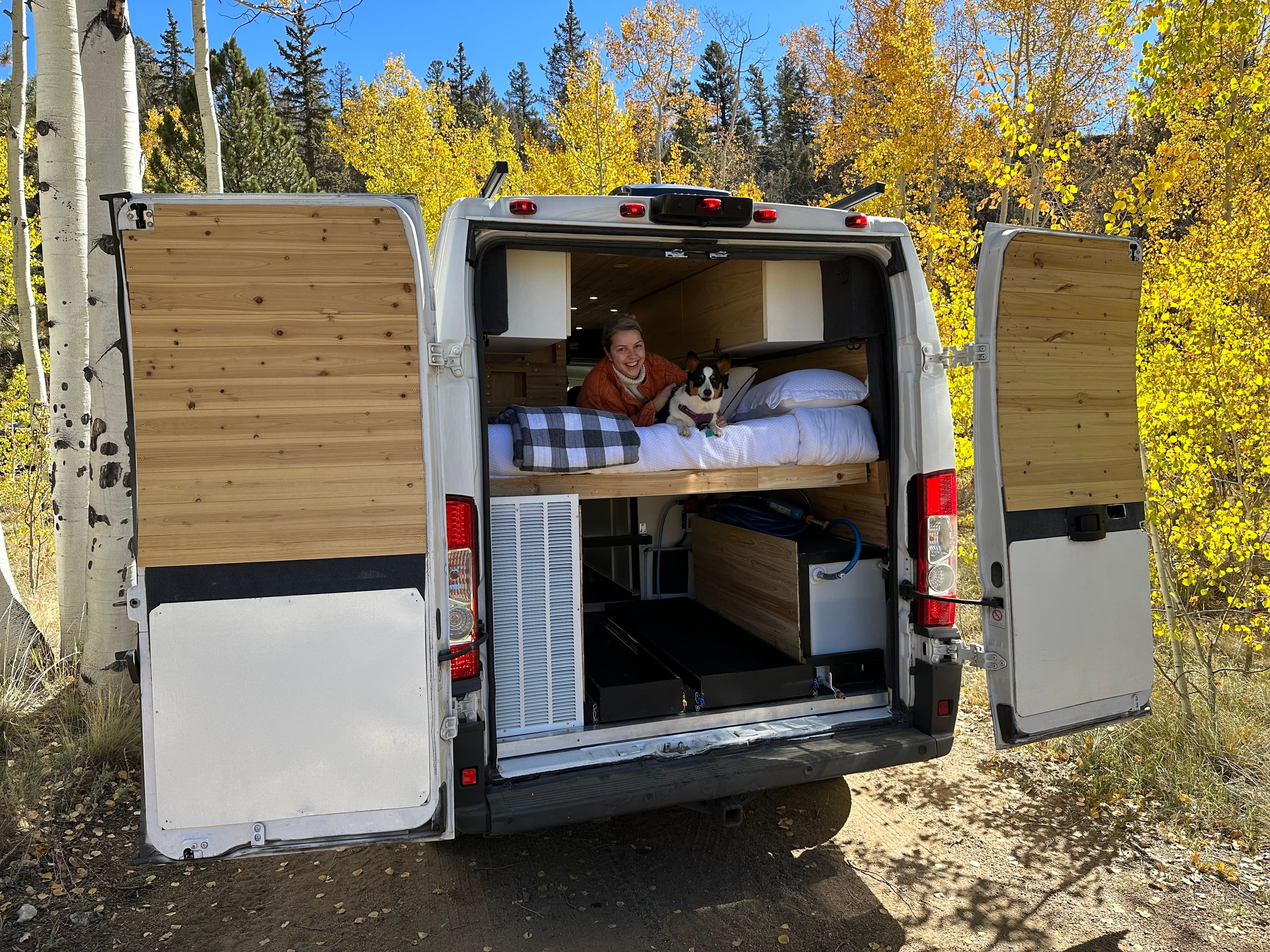 Campervan gallery image 4